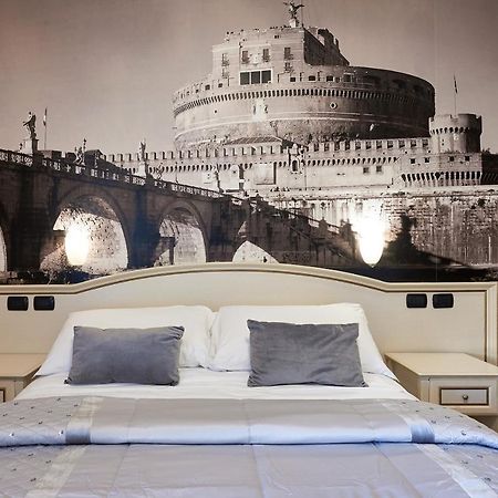 Le Suite Downtown Рим Экстерьер фото