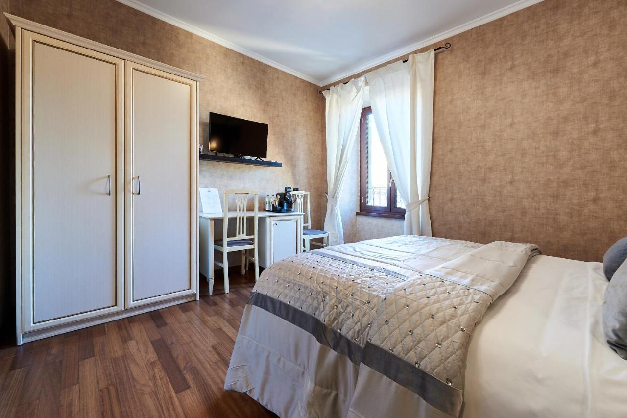 Le Suite Downtown Рим Экстерьер фото