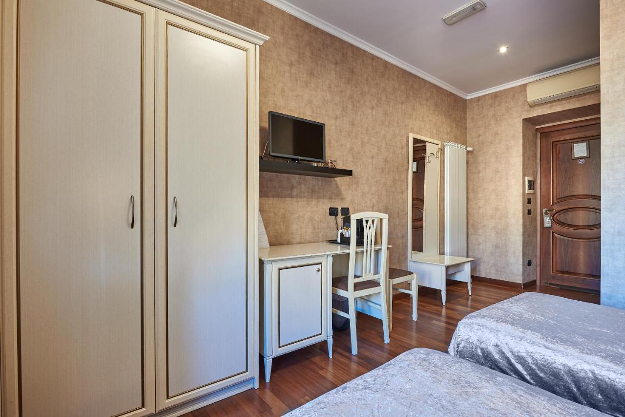 Le Suite Downtown Рим Экстерьер фото