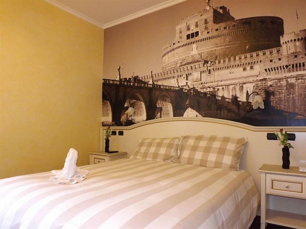 Le Suite Downtown Рим Экстерьер фото