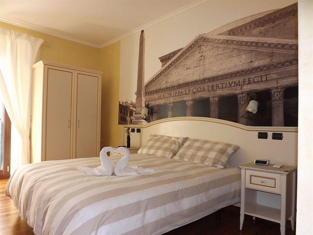 Le Suite Downtown Рим Экстерьер фото