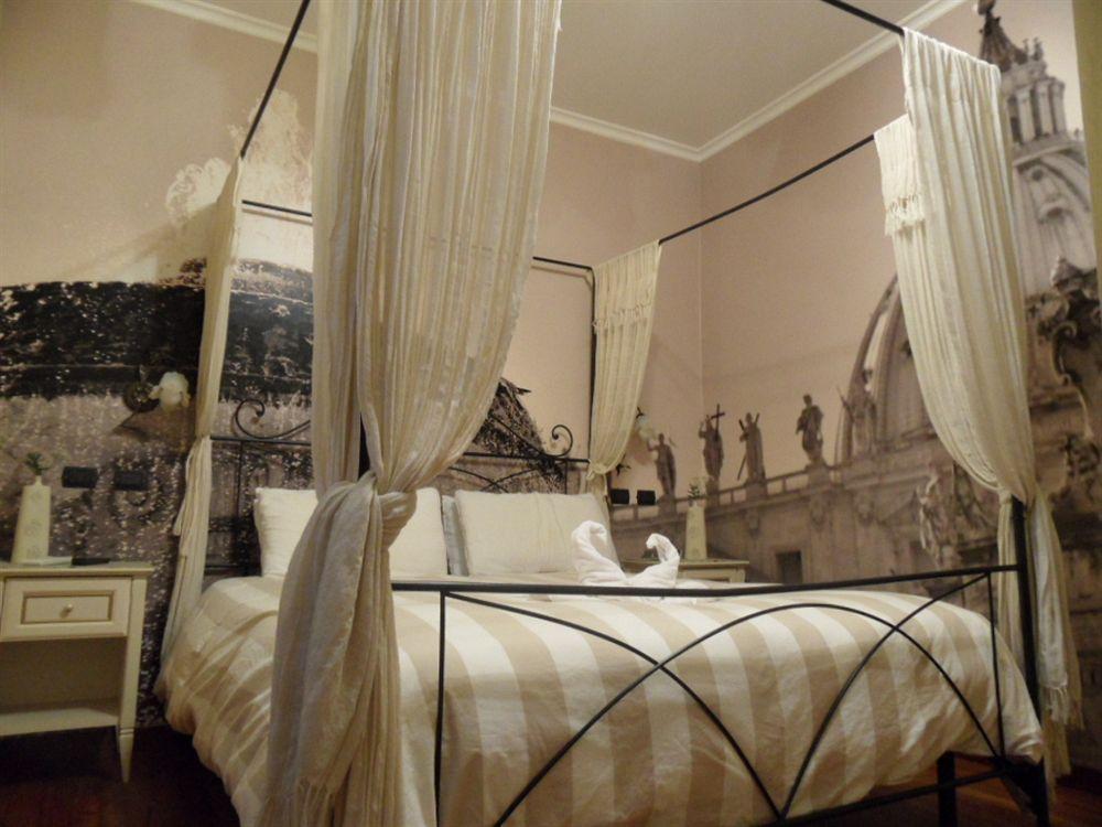 Le Suite Downtown Рим Экстерьер фото