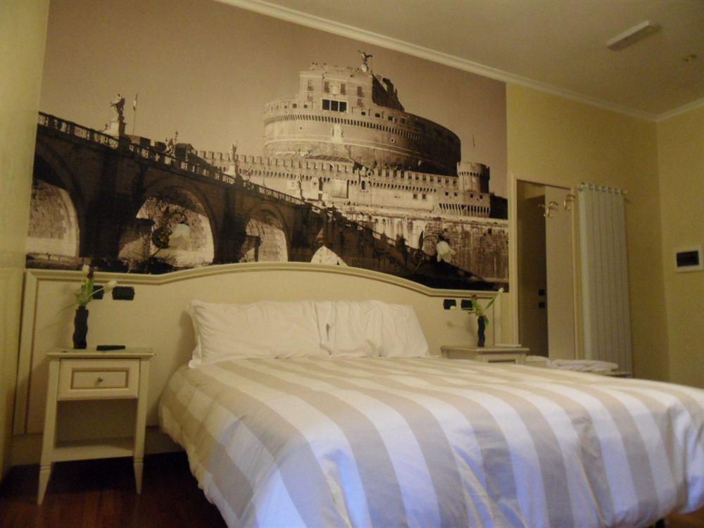 Le Suite Downtown Рим Экстерьер фото