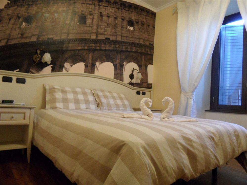 Le Suite Downtown Рим Экстерьер фото